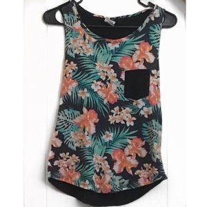 PINK black and tropical pocket T tank